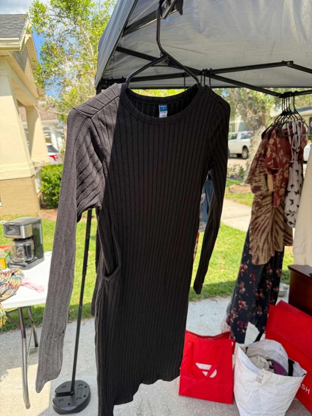 Old Navy Black Ribbed Crew-Neck Sweater Dress